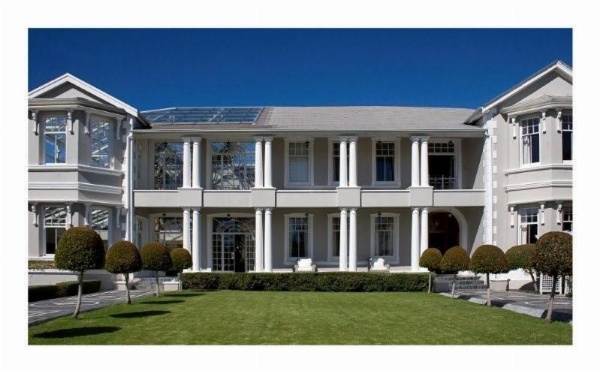 Banksia Boutique Hotel & Spa image 1